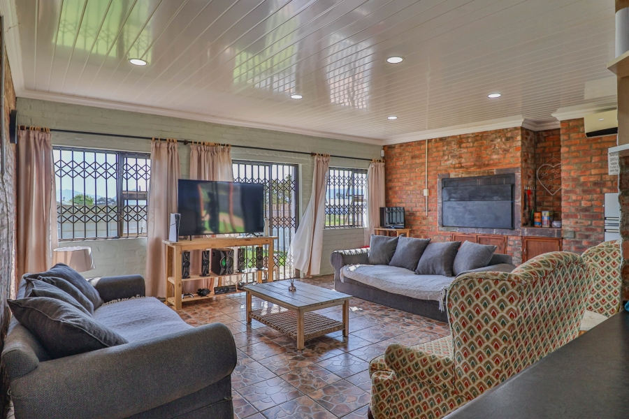 3 Bedroom Property for Sale in Fisherhaven Western Cape